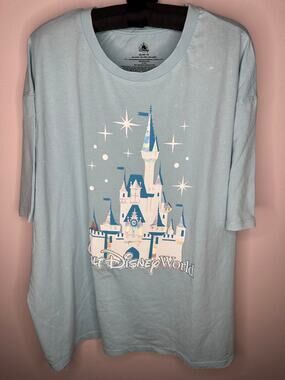 Disney Parks Blue Walt Disney World, Cinderella‘s castle T-shirt